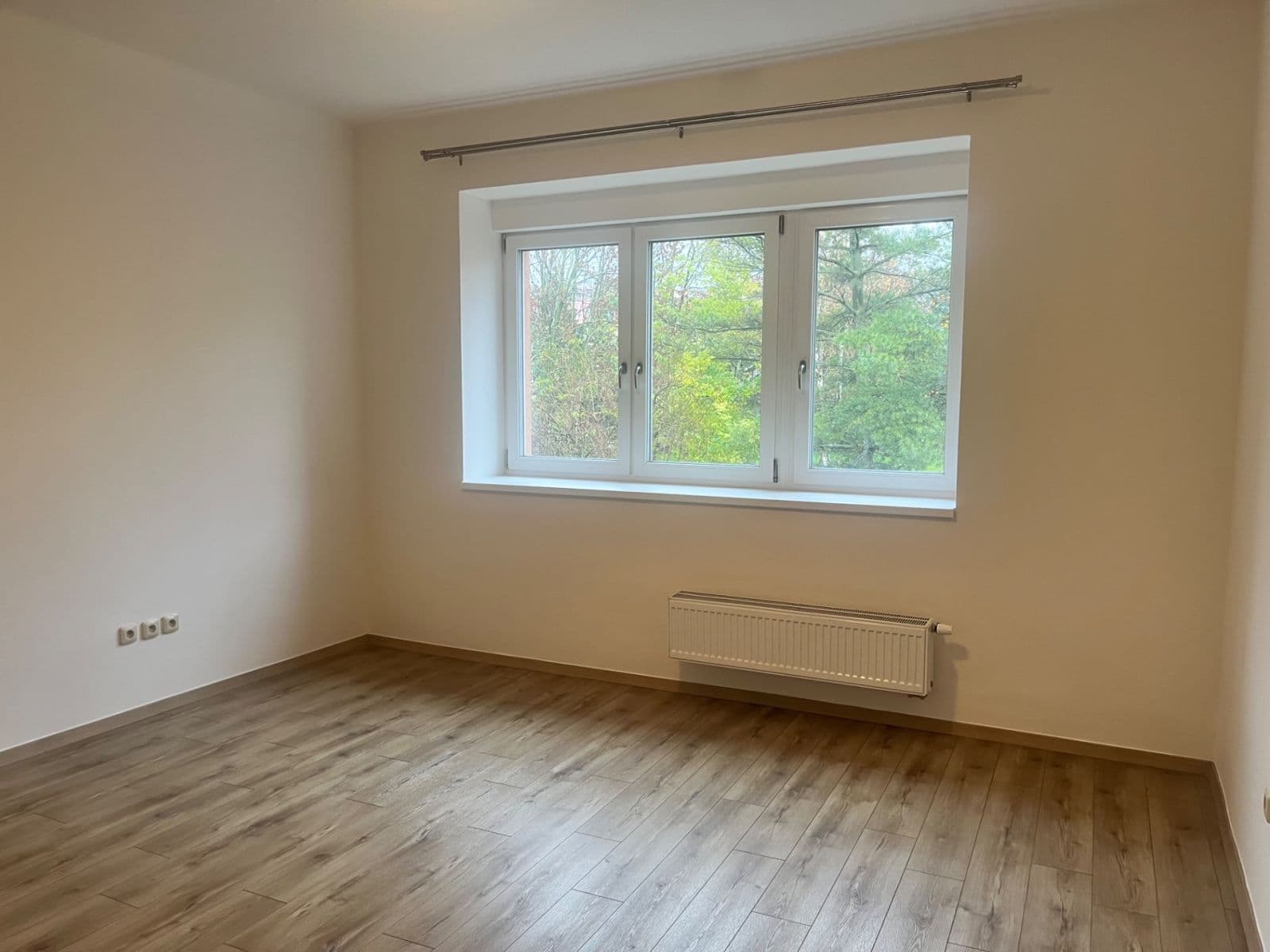 Pronájem bytu 1+kk 25 m², Kounická, Praha, Praha Pronájem bytu 1+kk 25 m², Kounická, Praha, Praha