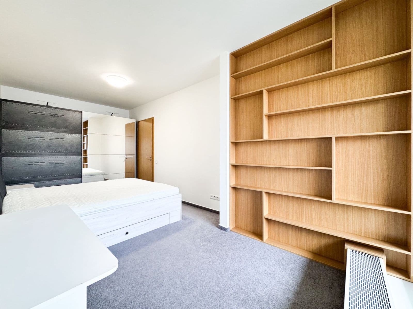 Pronájem bytu 2+kk 54 m², Olgy Havlové, Praha, Praha Pronájem bytu 2+kk 54 m², Olgy Havlové, Praha, Praha