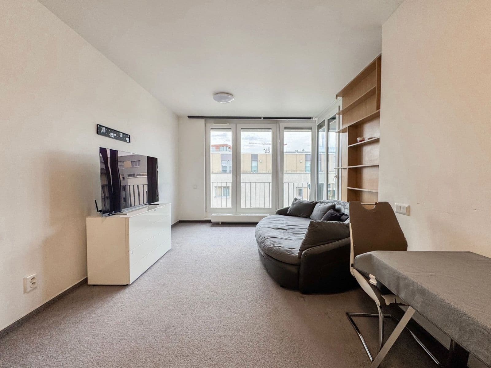 Pronájem bytu 2+kk 54 m², Olgy Havlové, Praha, Praha Pronájem bytu 2+kk 54 m², Olgy Havlové, Praha, Praha