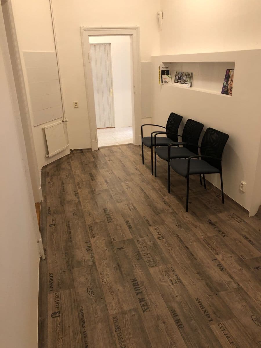 Pronájem kanceláře 130 m², Gorazdova, Brno, Jihomoravský kraj Pronájem kanceláře 130 m², Gorazdova, Brno, Jihomoravský kraj