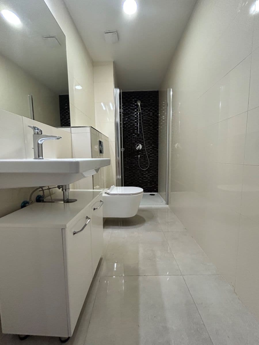 Pronájem bytu 1+kk 26 m², Stárkova, Praha, Praha Pronájem bytu 1+kk 26 m², Stárkova, Praha, Praha