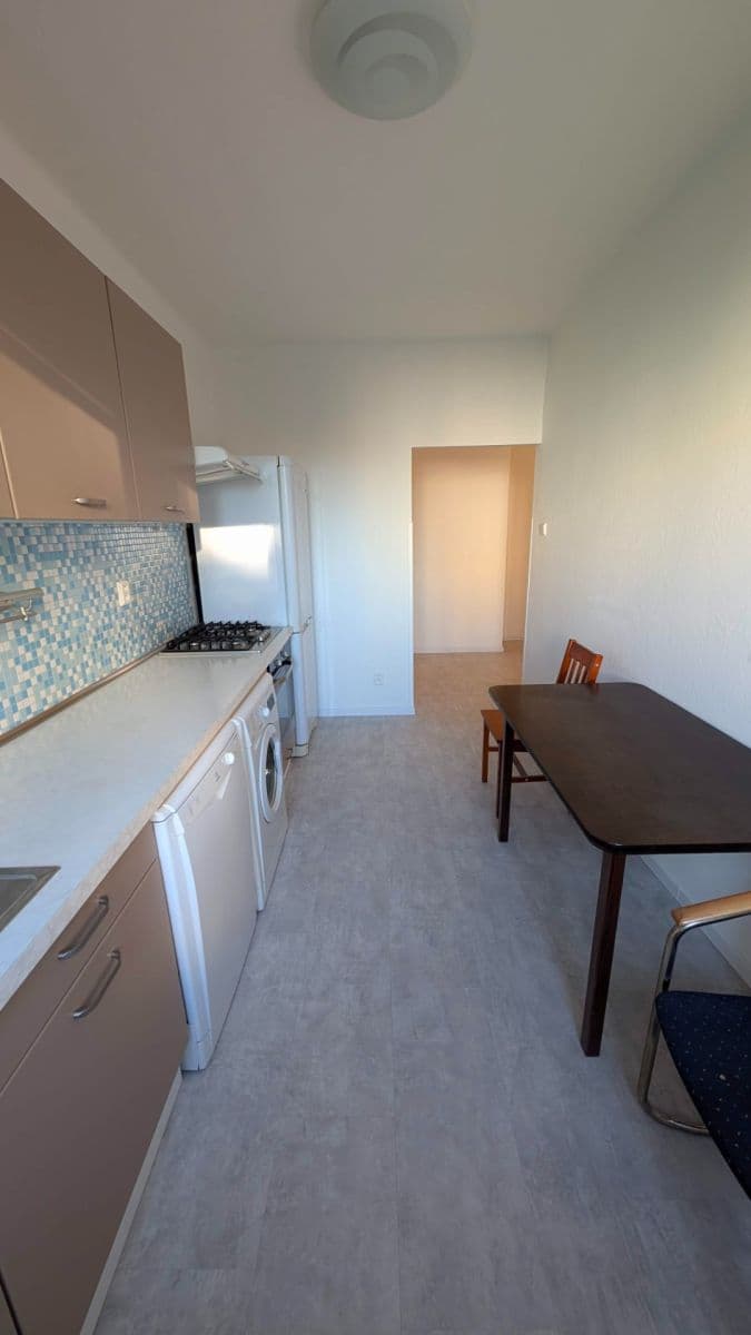 Prodej bytu 2+1 65 m², Palackého třída, Chrudim, Pardubický kraj Prodej bytu 2+1 65 m², Palackého třída, Chrudim, Pardubický kraj