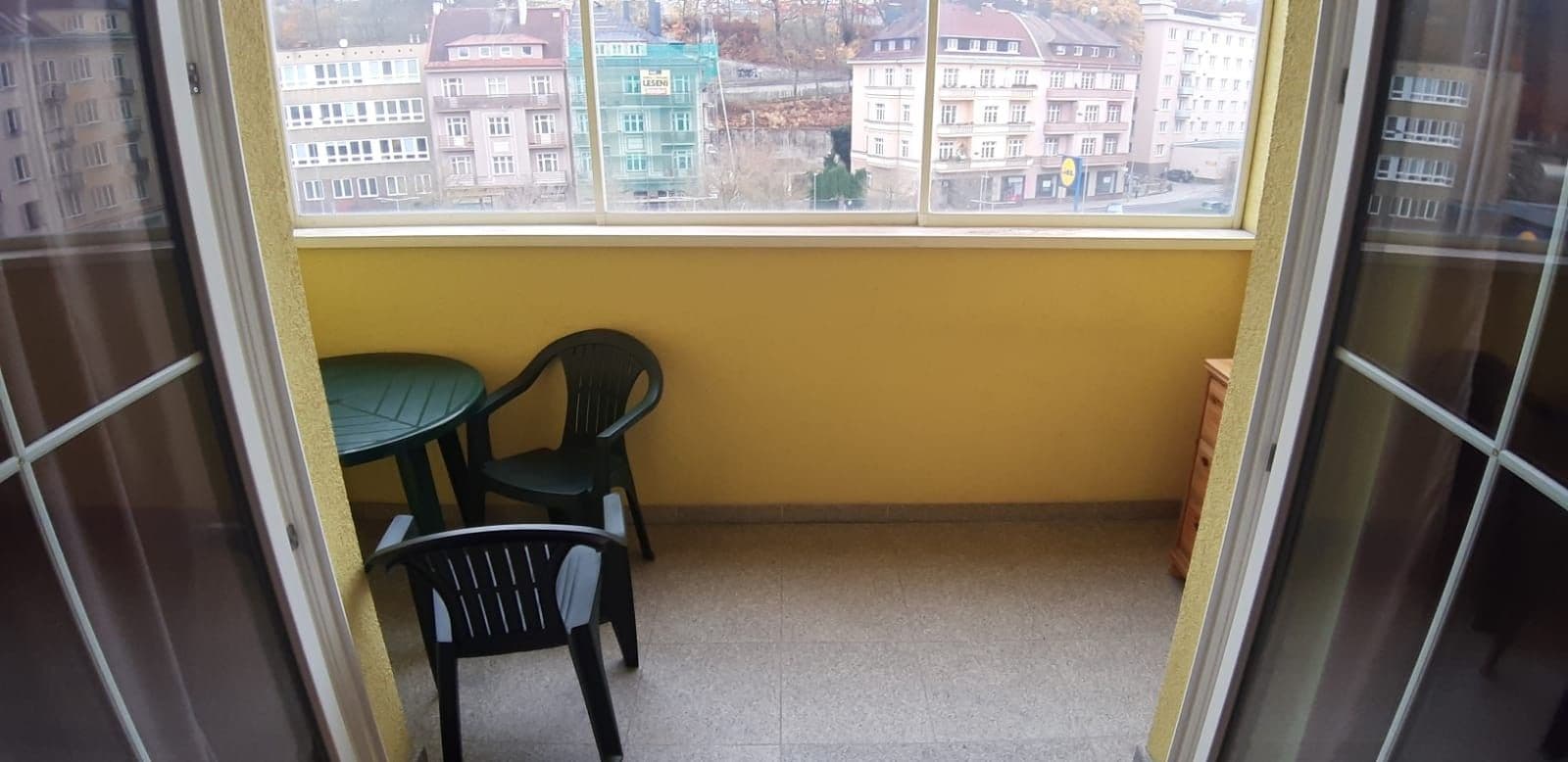 Prodej bytu 1+kk 44 m², Jateční, Karlovy Vary, Karlovarský kraj Prodej bytu 1+kk 44 m², Jateční, Karlovy Vary, Karlovarský kraj