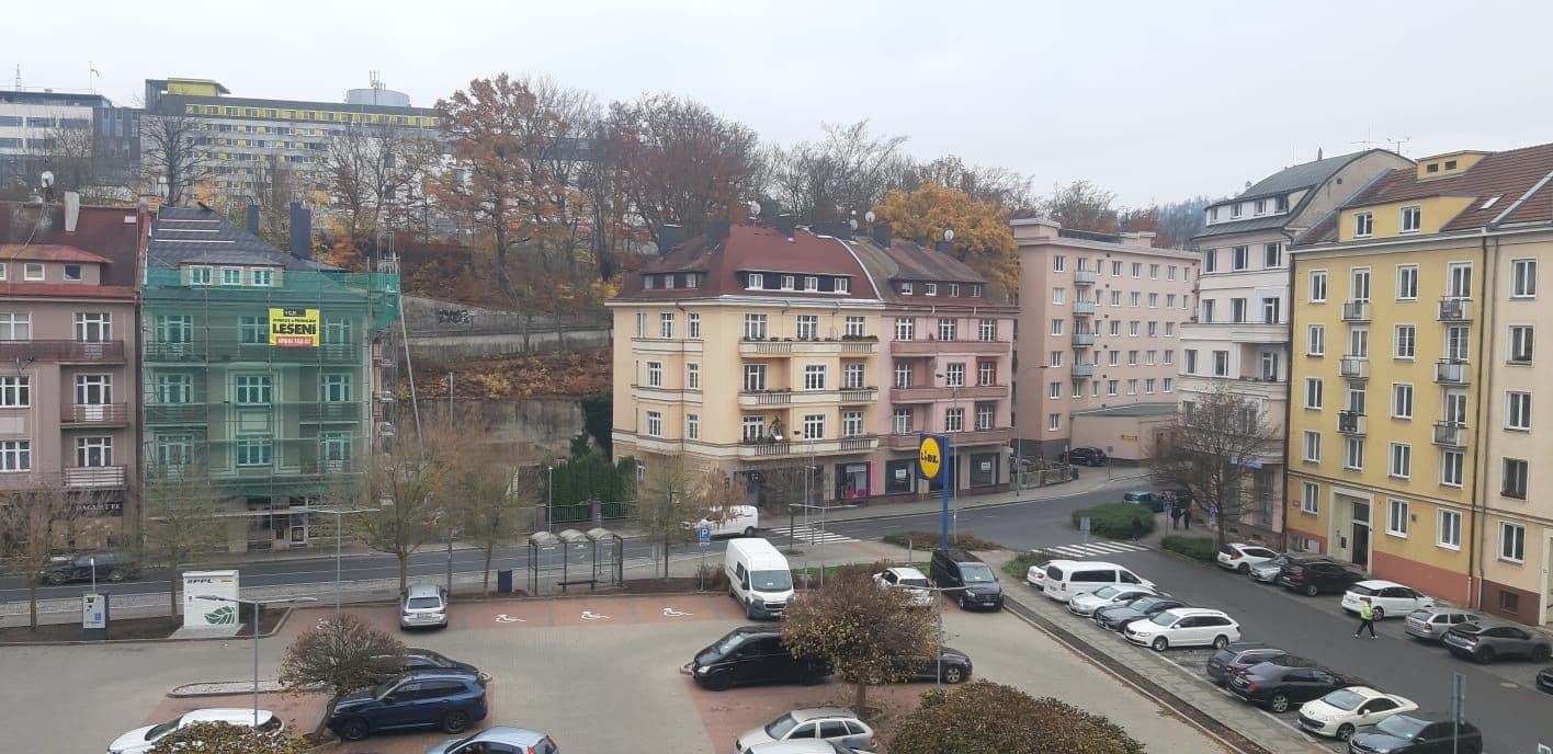 Prodej bytu 1+kk 44 m², Jateční, Karlovy Vary, Karlovarský kraj Prodej bytu 1+kk 44 m², Jateční, Karlovy Vary, Karlovarský kraj