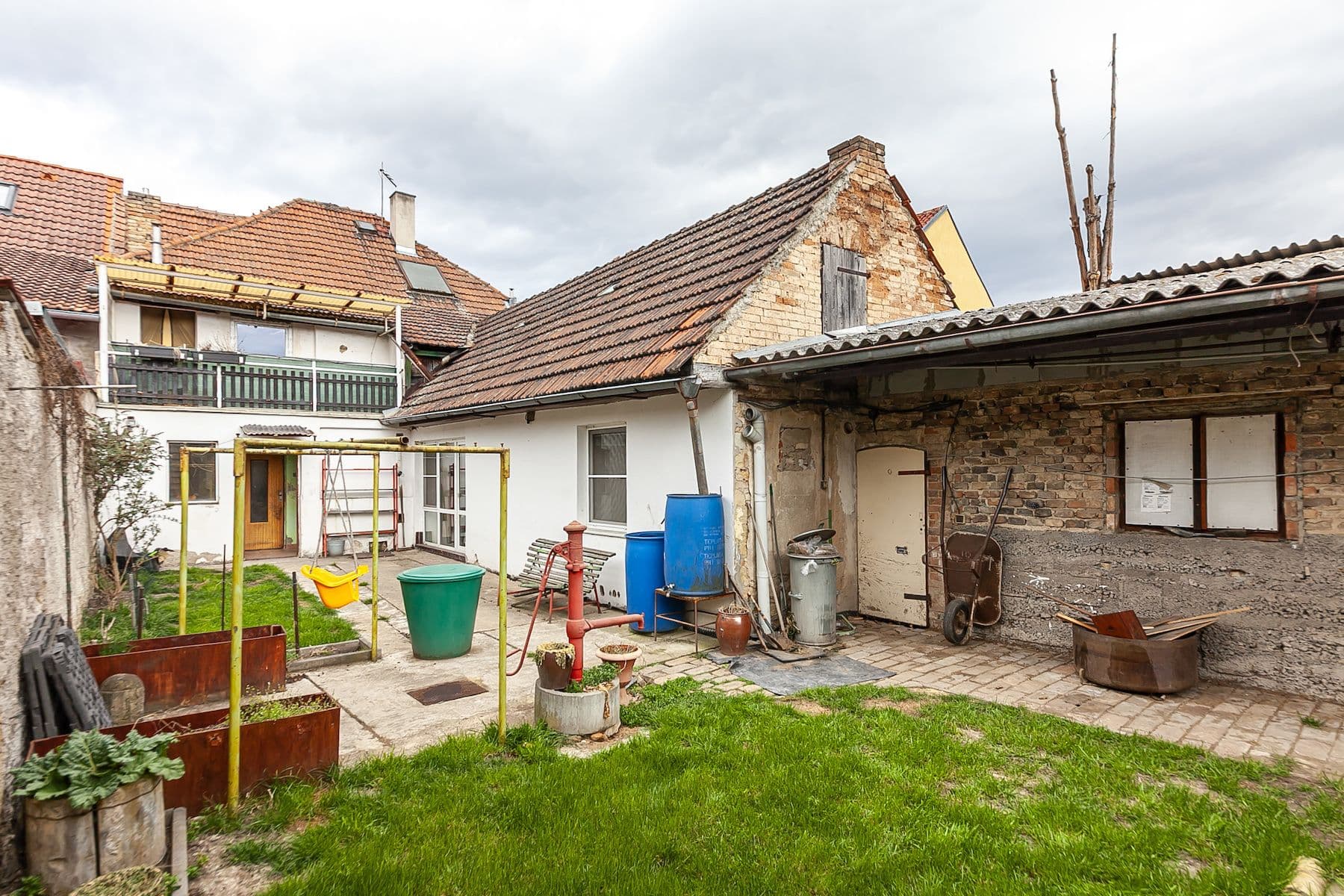 Prodej domu 200 m², pozemek 309 m², Doksany, Ústecký kraj Prodej domu 200 m², pozemek 309 m², Doksany, Ústecký kraj