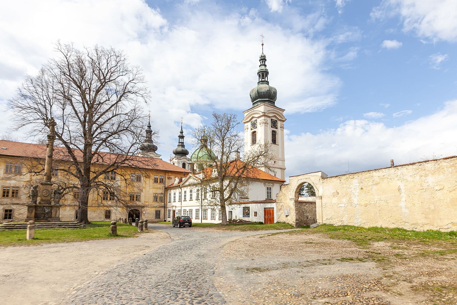 Prodej domu 200 m², pozemek 309 m², Doksany, Ústecký kraj Prodej domu 200 m², pozemek 309 m², Doksany, Ústecký kraj