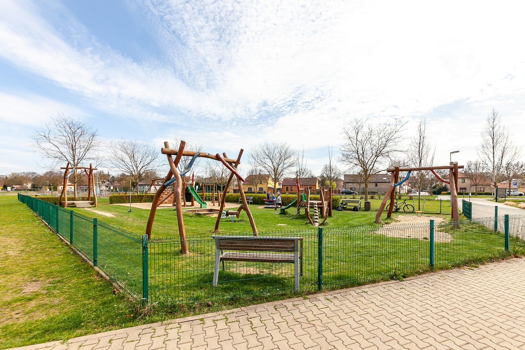 Prodej domu 200 m², pozemek 309 m², Doksany, Ústecký kraj Prodej domu 200 m², pozemek 309 m², Doksany, Ústecký kraj