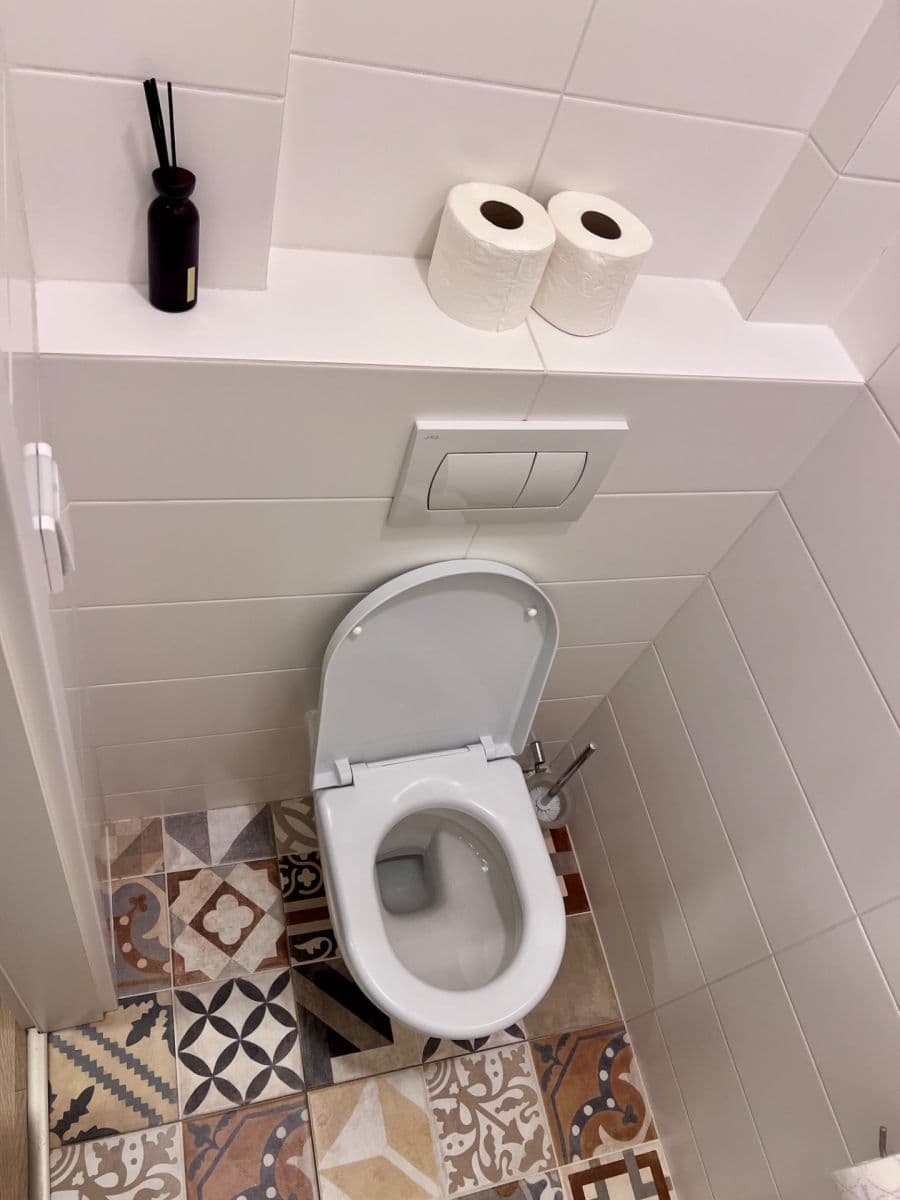 Pronájem bytu 2+kk 45 m², náměstí Jiřího z Lobkovic, Praha, Praha Pronájem bytu 2+kk 45 m², náměstí Jiřího z Lobkovic, Praha, Praha