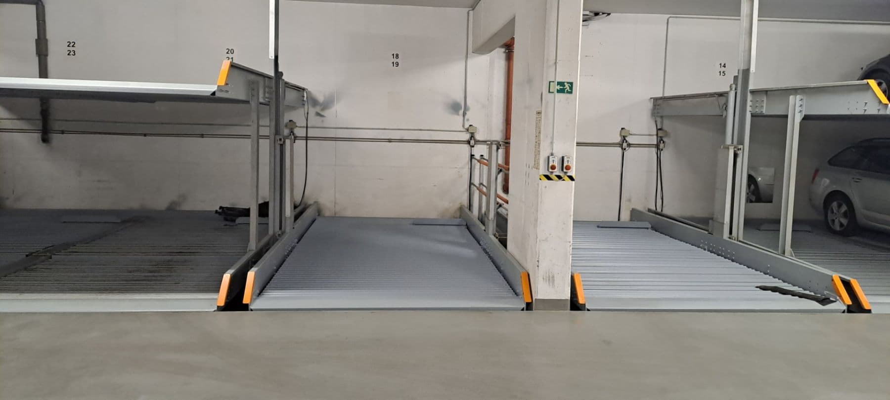 Pronájem garáže 11 m², Nová kolonie, Praha, Praha Pronájem garáže 11 m², Nová kolonie, Praha, Praha