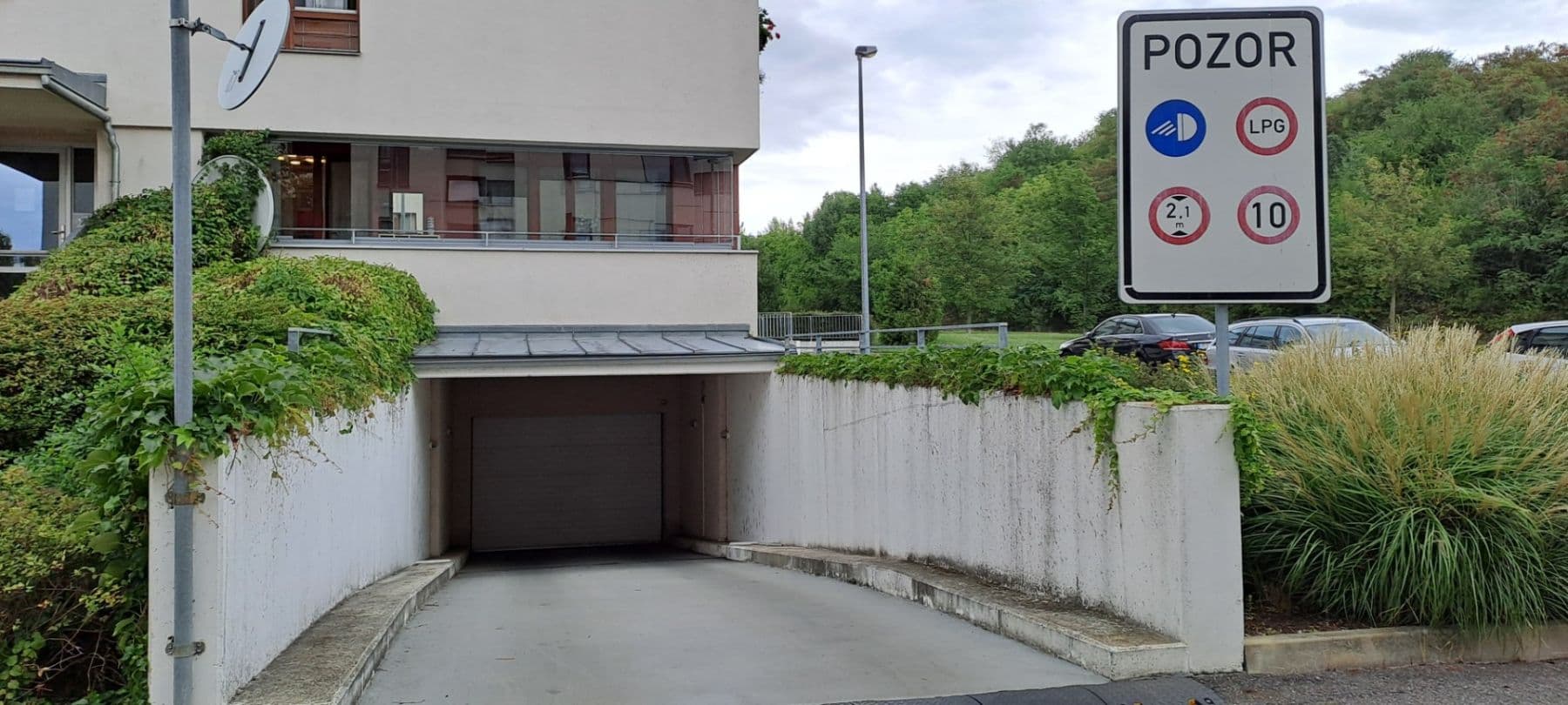 Pronájem garáže 11 m², Nová kolonie, Praha, Praha Pronájem garáže 11 m², Nová kolonie, Praha, Praha