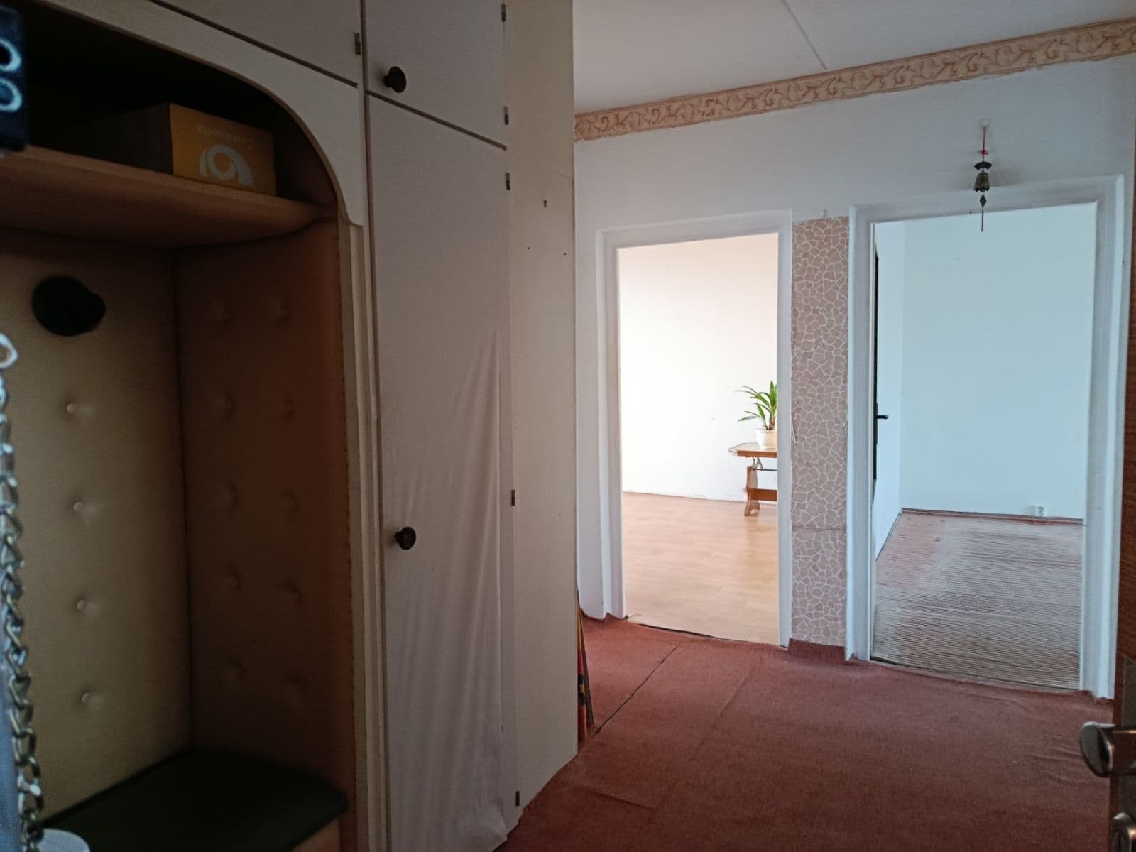 Prodej bytu 3+1 75 m², Školní pěšina, Chomutov, Ústecký kraj Prodej bytu 3+1 75 m², Školní pěšina, Chomutov, Ústecký kraj