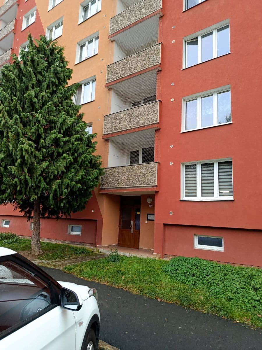 Prodej bytu 3+1 75 m², Školní pěšina, Chomutov, Ústecký kraj Prodej bytu 3+1 75 m², Školní pěšina, Chomutov, Ústecký kraj