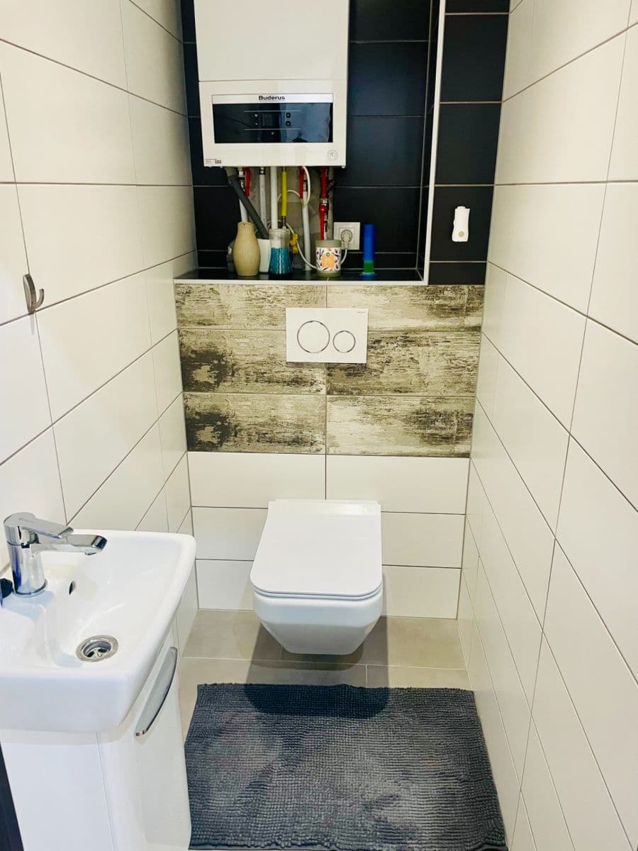 Pronájem bytu 3+1 69 m², Športová, Nové Mesto nad Váhom, Trenčiansky kraj Pronájem bytu 3+1 69 m², Športová, Nové Mesto nad Váhom, Trenčiansky kraj