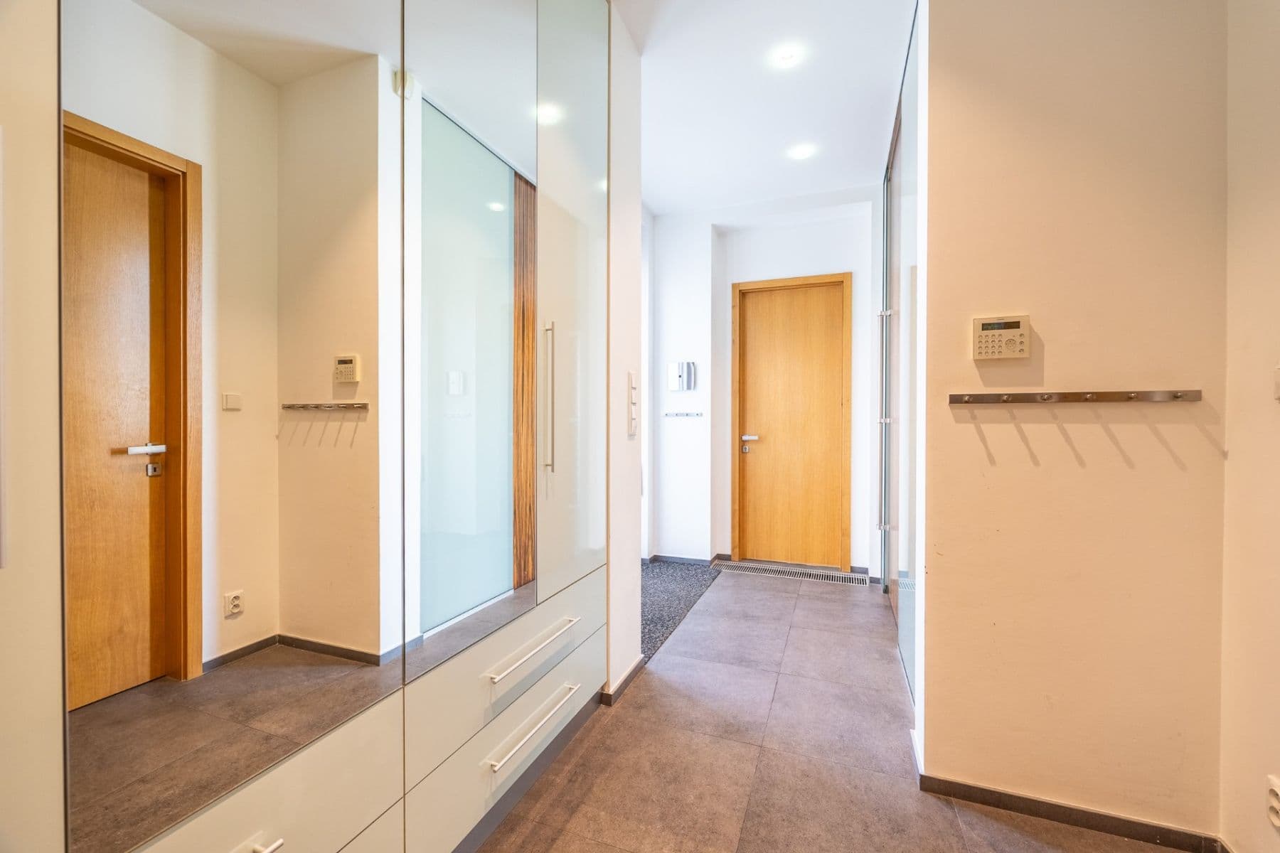 Prodej domu 197 m², pozemek 458 m², U libušské sokolovny, Praha, Praha Prodej domu 197 m², pozemek 458 m², U libušské sokolovny, Praha, Praha