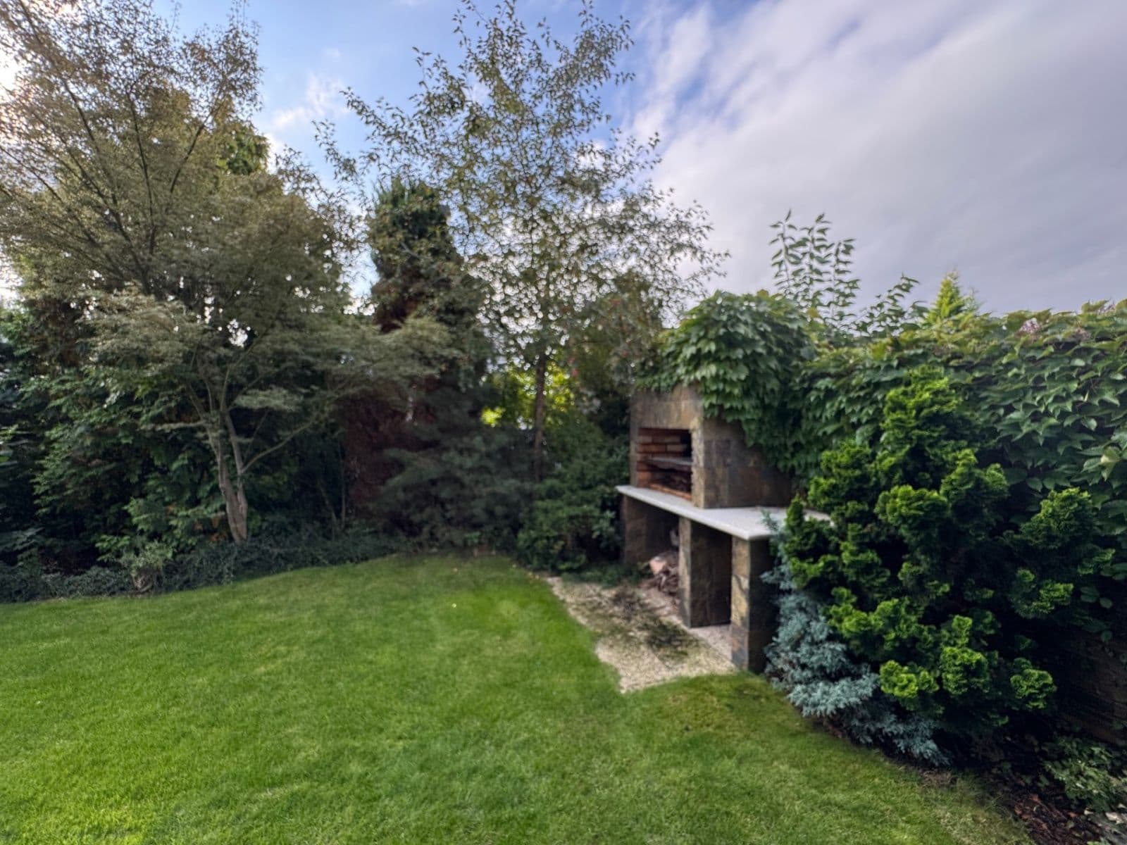 Prodej domu 197 m², pozemek 458 m², U libušské sokolovny, Praha, Praha Prodej domu 197 m², pozemek 458 m², U libušské sokolovny, Praha, Praha