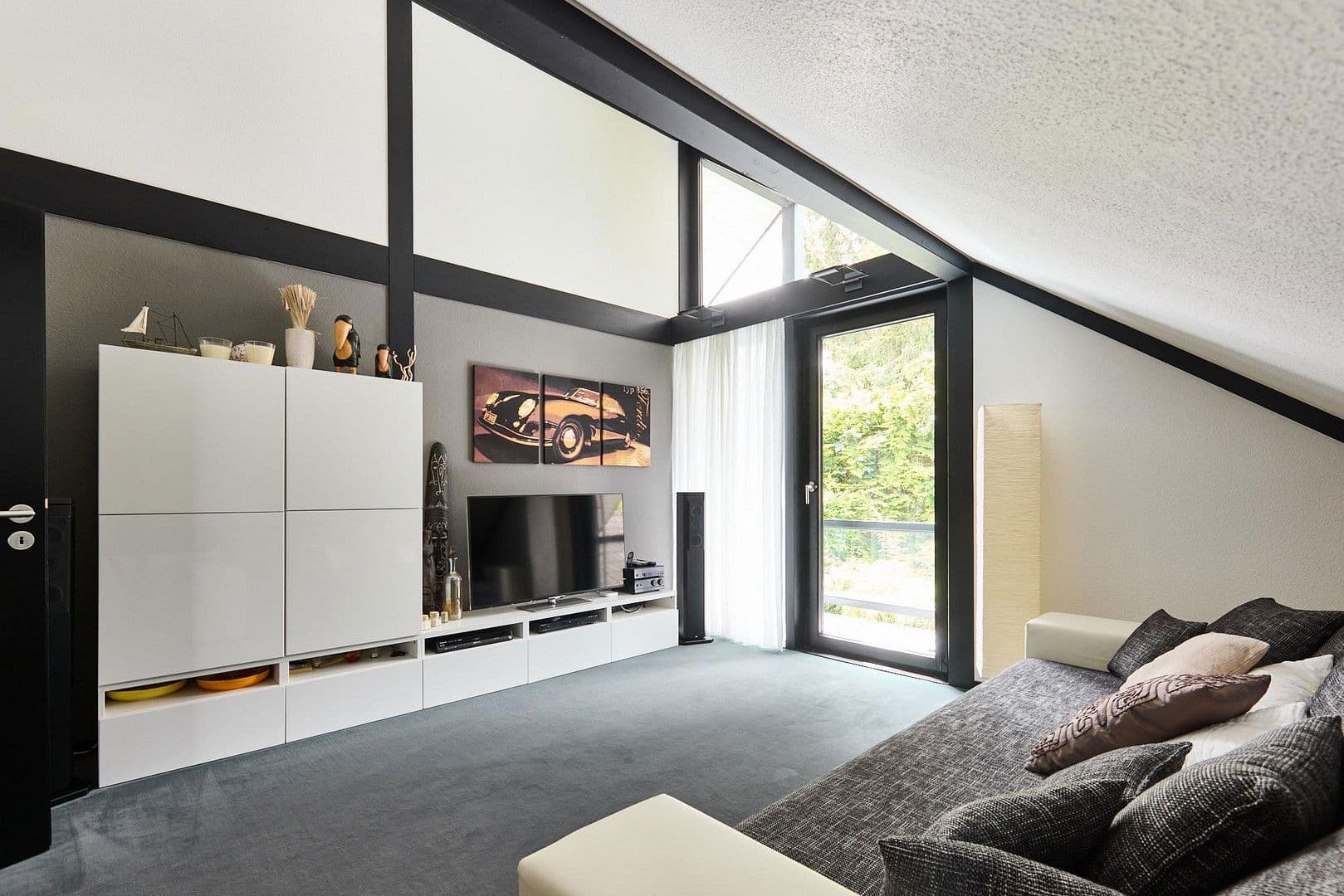 Prodej domu 315 m², pozemek 1.845 m², Detmold, Severní Porýní-Vestfálsko Prodej domu 315 m², pozemek 1.845 m², Detmold, Severní Porýní-Vestfálsko