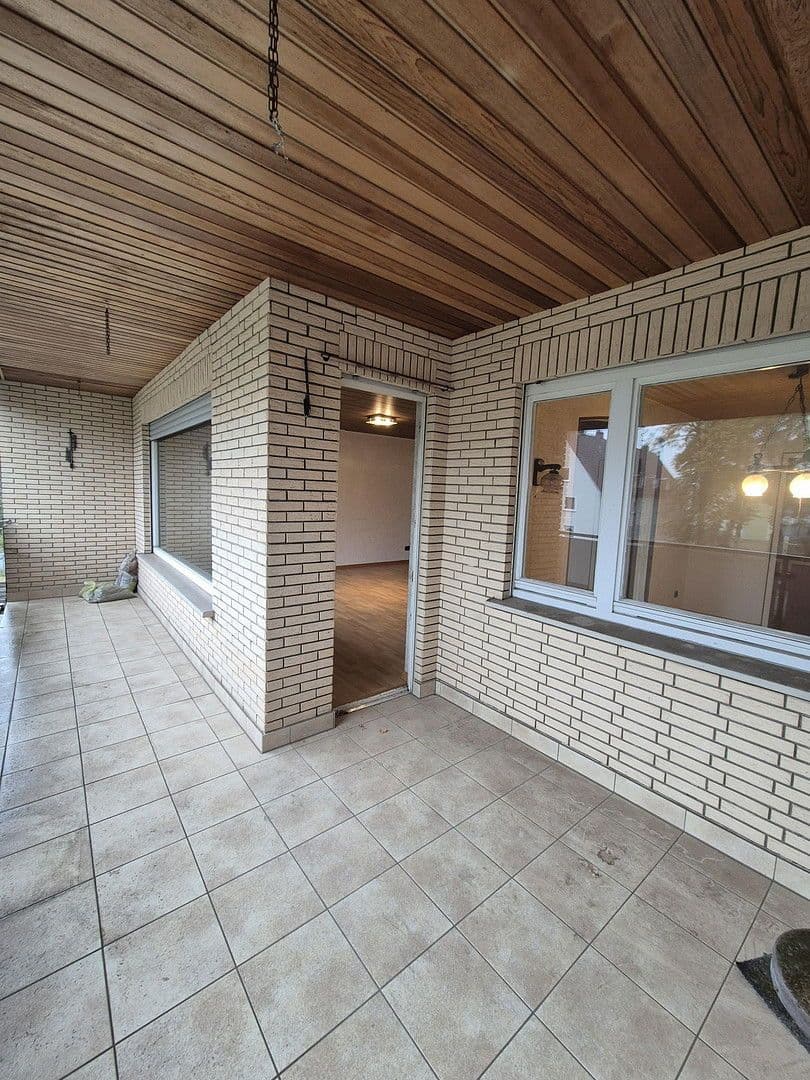 Prodej bytu 3+kk 89 m², Bielefeld, Severní Porýní-Vestfálsko Prodej bytu 3+kk 89 m², Bielefeld, Severní Porýní-Vestfálsko