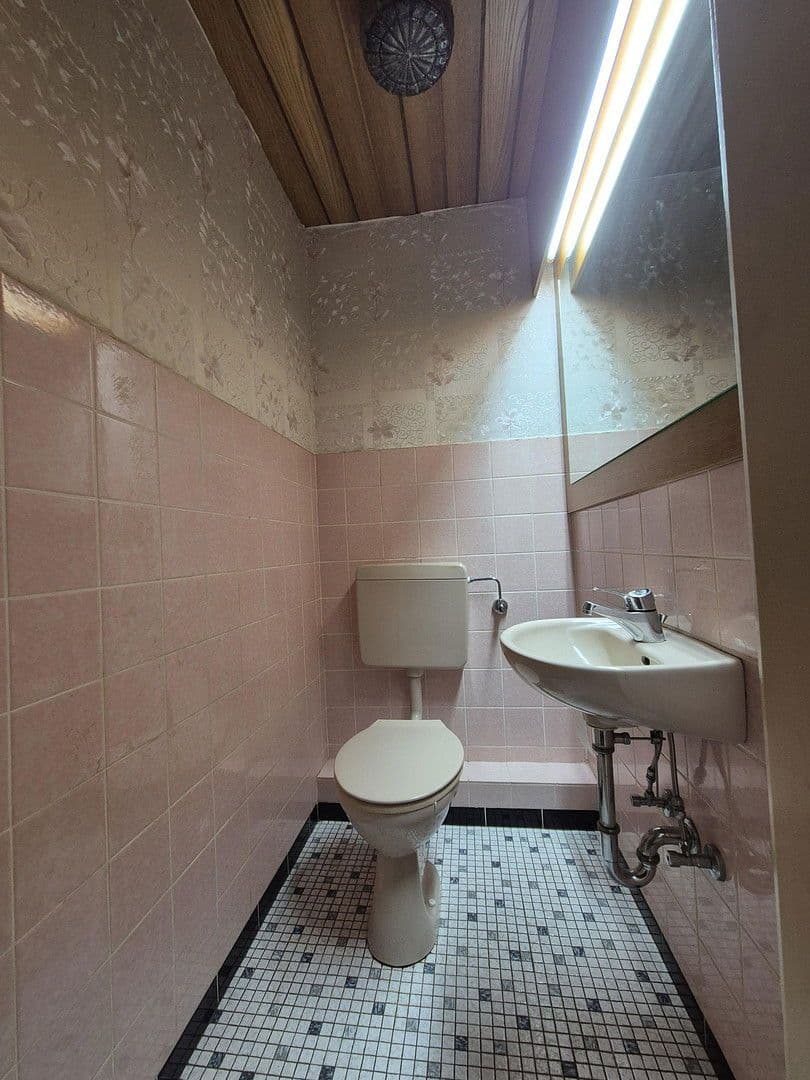 Prodej bytu 3+kk 89 m², Bielefeld, Severní Porýní-Vestfálsko Prodej bytu 3+kk 89 m², Bielefeld, Severní Porýní-Vestfálsko