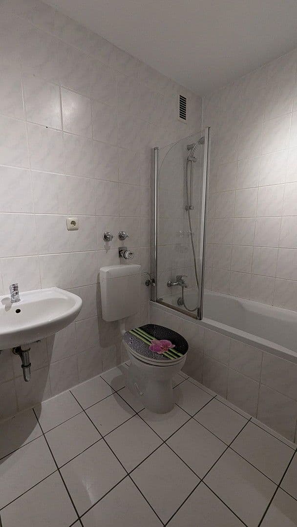 Prodej bytu 2+1 55 m², Erlangen, Bavorsko Prodej bytu 2+1 55 m², Erlangen, Bavorsko