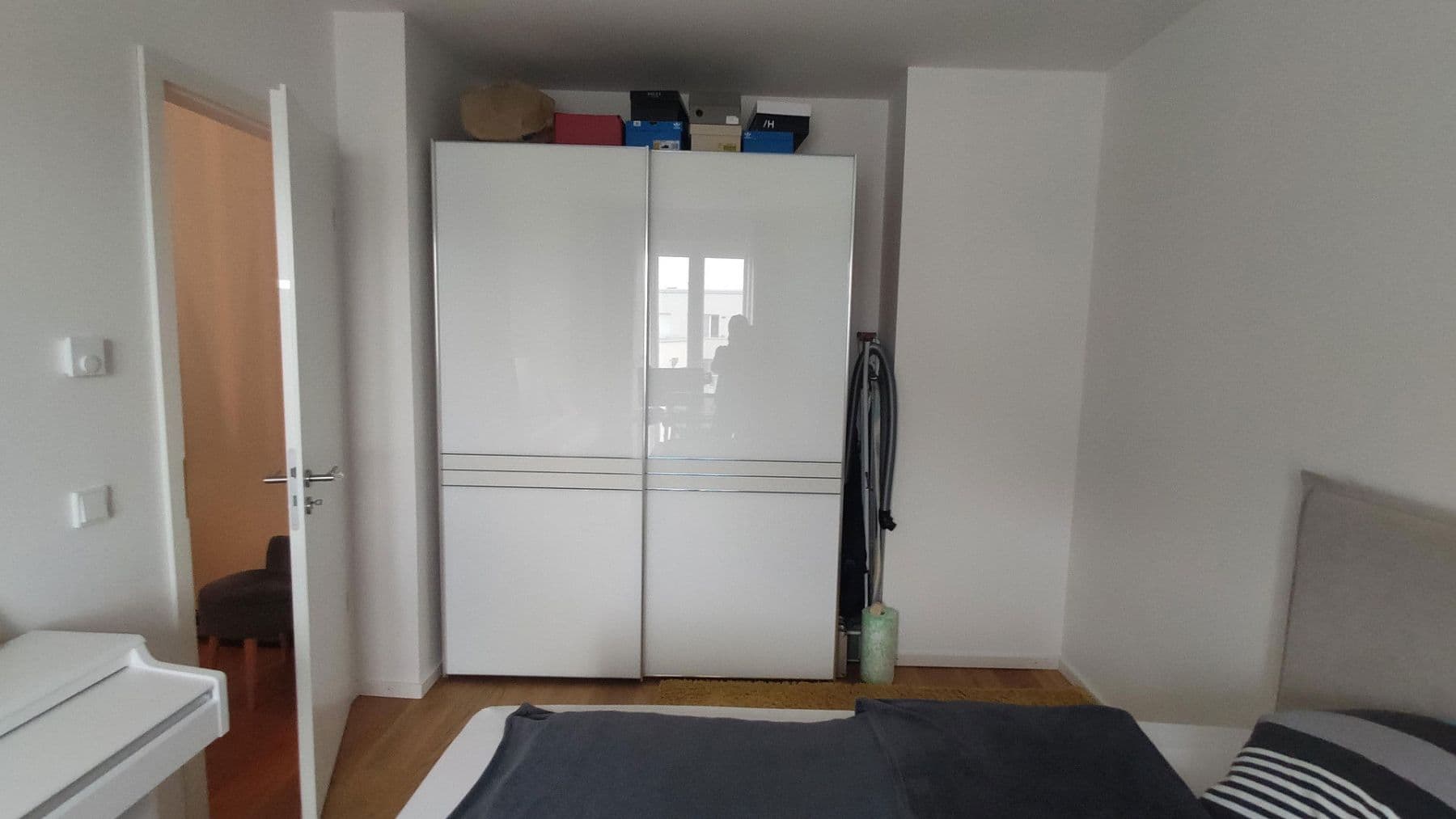 Pronájem bytu 2+1 59 m², Osterangerstraße 5, München Lochhausen, Bavorsko Pronájem bytu 2+1 59 m², Osterangerstraße 5, München Lochhausen, Bavorsko