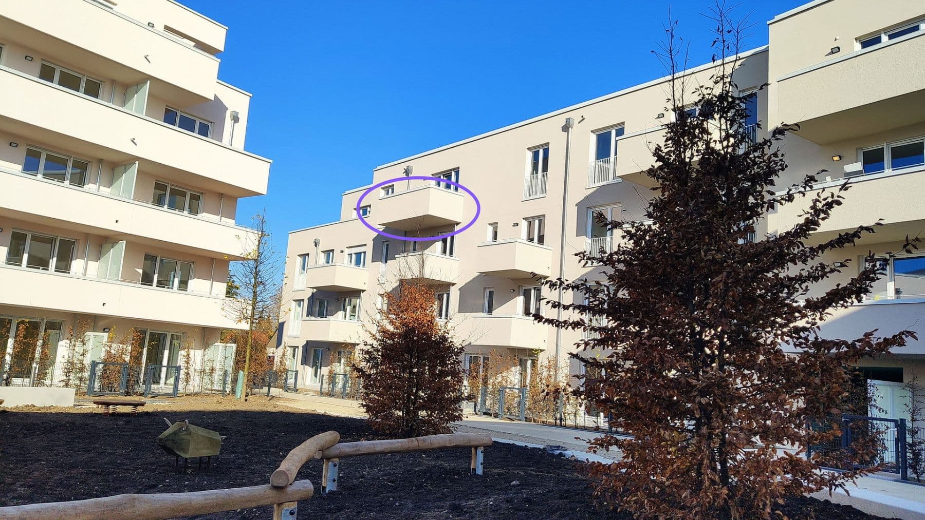 Pronájem bytu 2+1 59 m², Osterangerstraße 5, München Lochhausen, Bavorsko Pronájem bytu 2+1 59 m², Osterangerstraße 5, München Lochhausen, Bavorsko