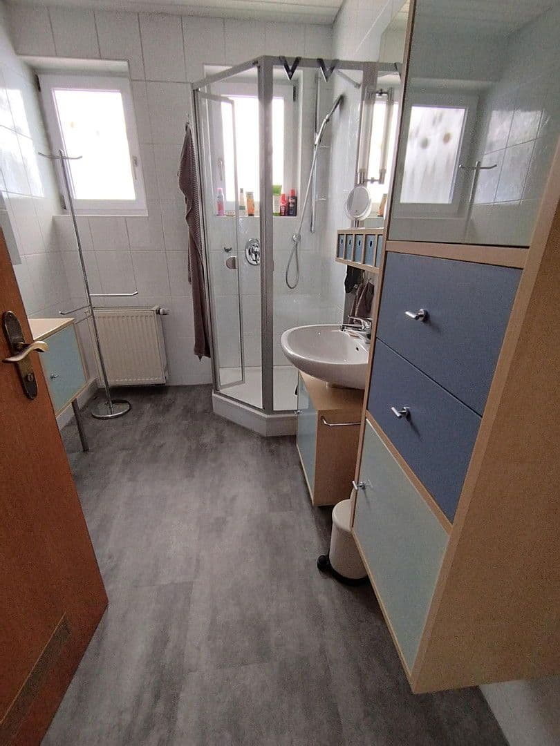 Pronájem bytu 3+kk 100 m², Plochingen, Bádensko-Württembersko Pronájem bytu 3+kk 100 m², Plochingen, Bádensko-Württembersko