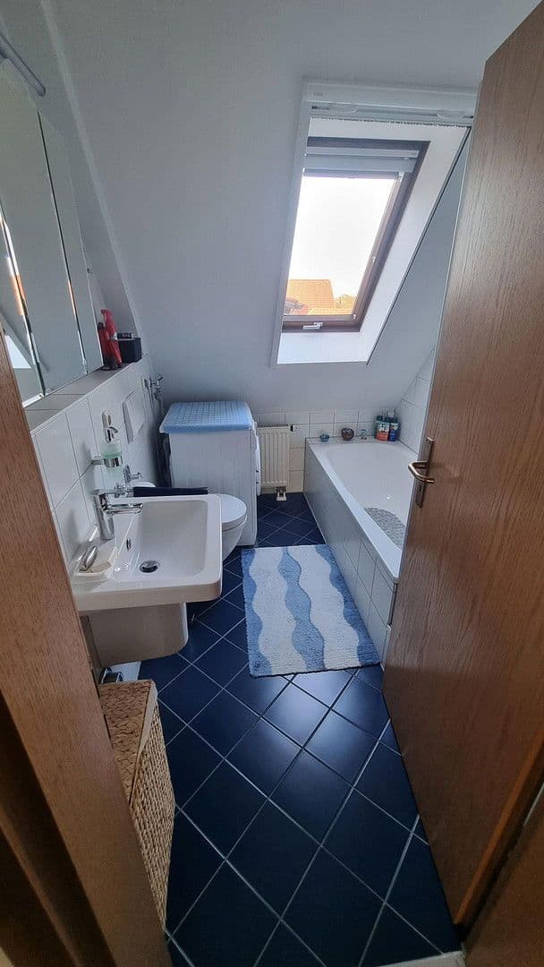 Prodej bytu 5+1 112 m², Adelsdorf, Bavorsko Prodej bytu 5+1 112 m², Adelsdorf, Bavorsko