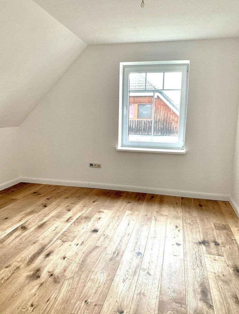 Pronájem domu 145 m², pozemek 700 m², Hasenkrug, Šlesvicko-Holštýnsko Pronájem domu 145 m², pozemek 700 m², Hasenkrug, Šlesvicko-Holštýnsko