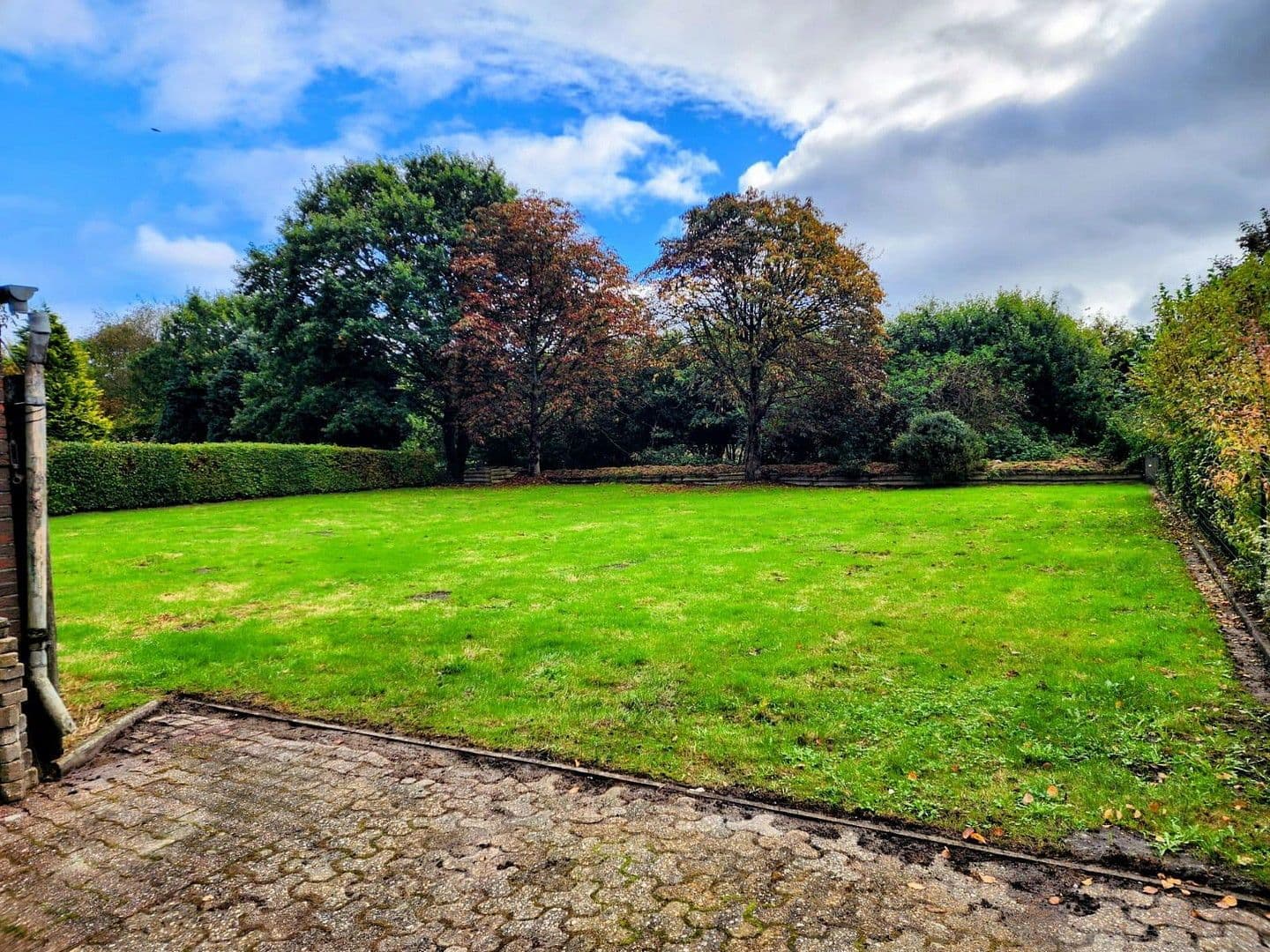 Prodej domu 122 m², pozemek 1.316 m², Aurich, Dolní Sasko Prodej domu 122 m², pozemek 1.316 m², Aurich, Dolní Sasko