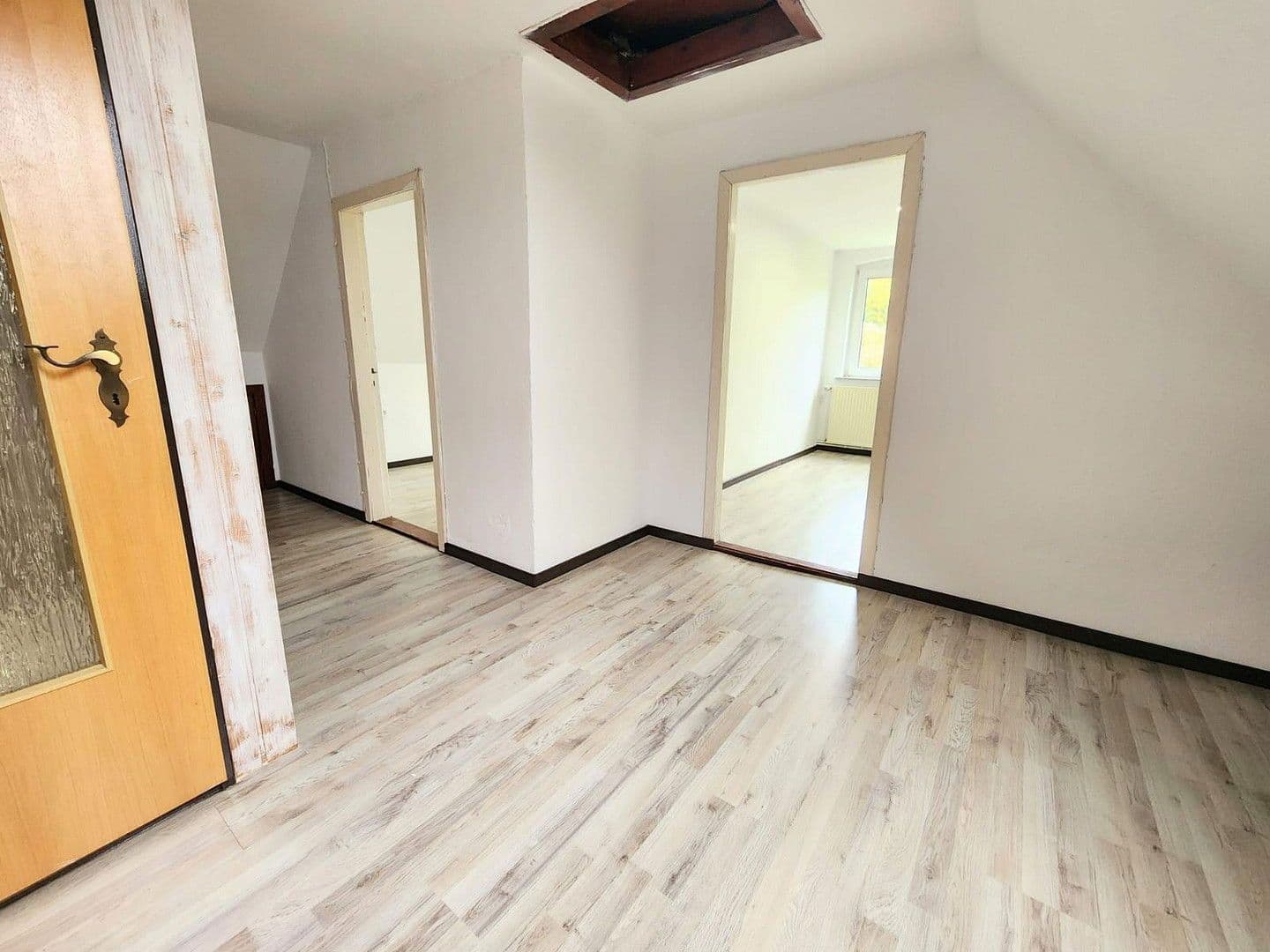 Prodej domu 122 m², pozemek 1.316 m², Aurich, Dolní Sasko Prodej domu 122 m², pozemek 1.316 m², Aurich, Dolní Sasko