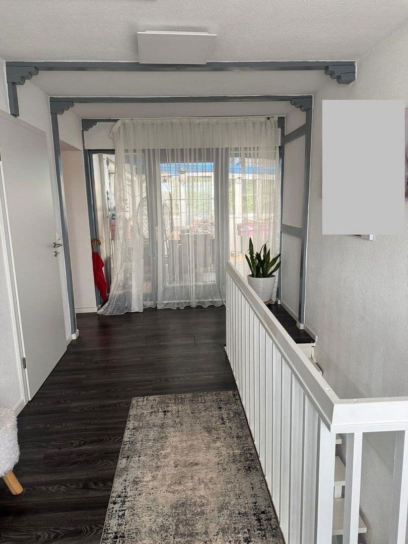 Prodej domu 121 m², pozemek 652 m², Mainhardt, Bádensko-Württembersko Prodej domu 121 m², pozemek 652 m², Mainhardt, Bádensko-Württembersko