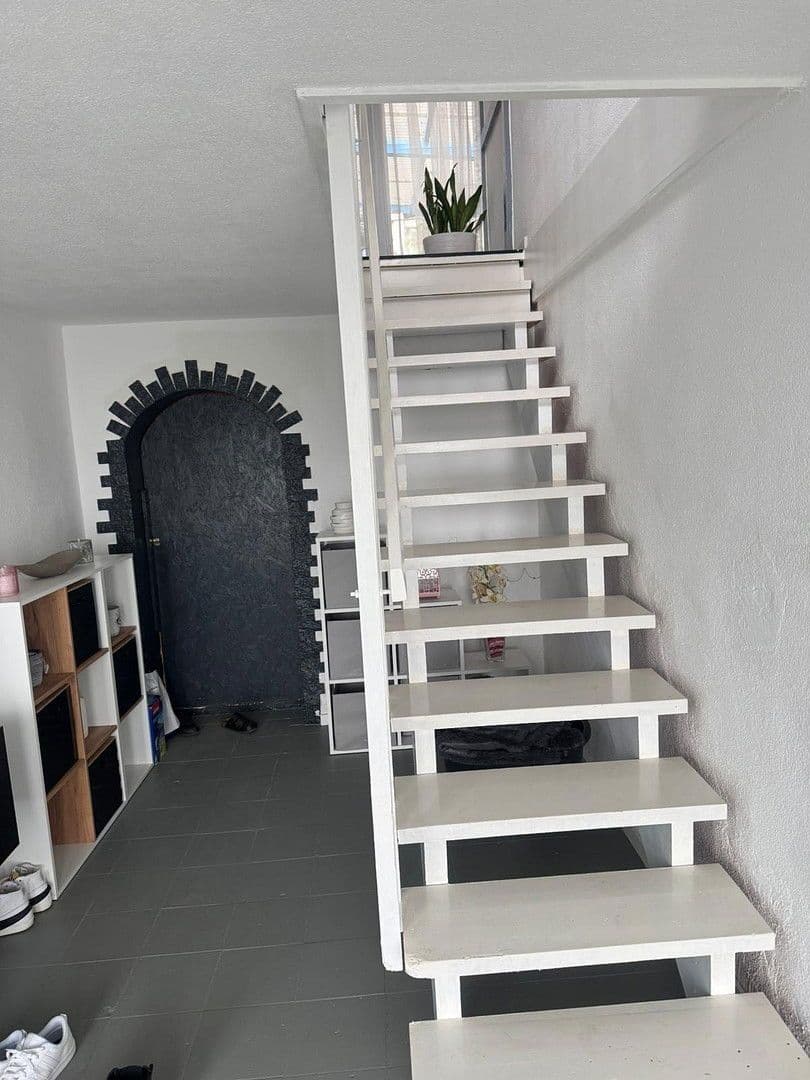 Prodej domu 121 m², pozemek 652 m², Mainhardt, Bádensko-Württembersko Prodej domu 121 m², pozemek 652 m², Mainhardt, Bádensko-Württembersko