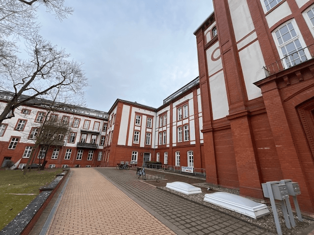 Prodej bytu 2+1 105 m², Lobedanzgang 13, Schwerin, Mecklenburg-Vorpommern Prodej bytu 2+1 105 m², Lobedanzgang 13, Schwerin, Mecklenburg-Vorpommern