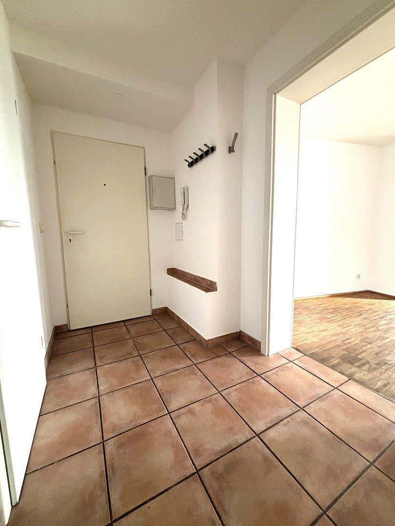 Pronájem bytu 2+kk 86 m², Düsseldorf, Severní Porýní-Vestfálsko Pronájem bytu 2+kk 86 m², Düsseldorf, Severní Porýní-Vestfálsko