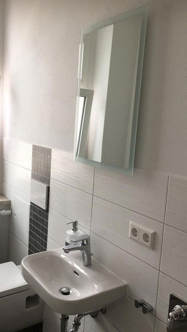 Pronájem bytu 3+1 98 m², Bahnhofstr.2, Cvikov, Sasko Pronájem bytu 3+1 98 m², Bahnhofstr.2, Cvikov, Sasko