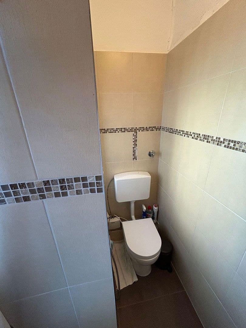 Pronájem bytu 5+1 122 m², Mühlenstr. 90, Bielefeld, Severní Porýní-Vestfálsko Pronájem bytu 5+1 122 m², Mühlenstr. 90, Bielefeld, Severní Porýní-Vestfálsko