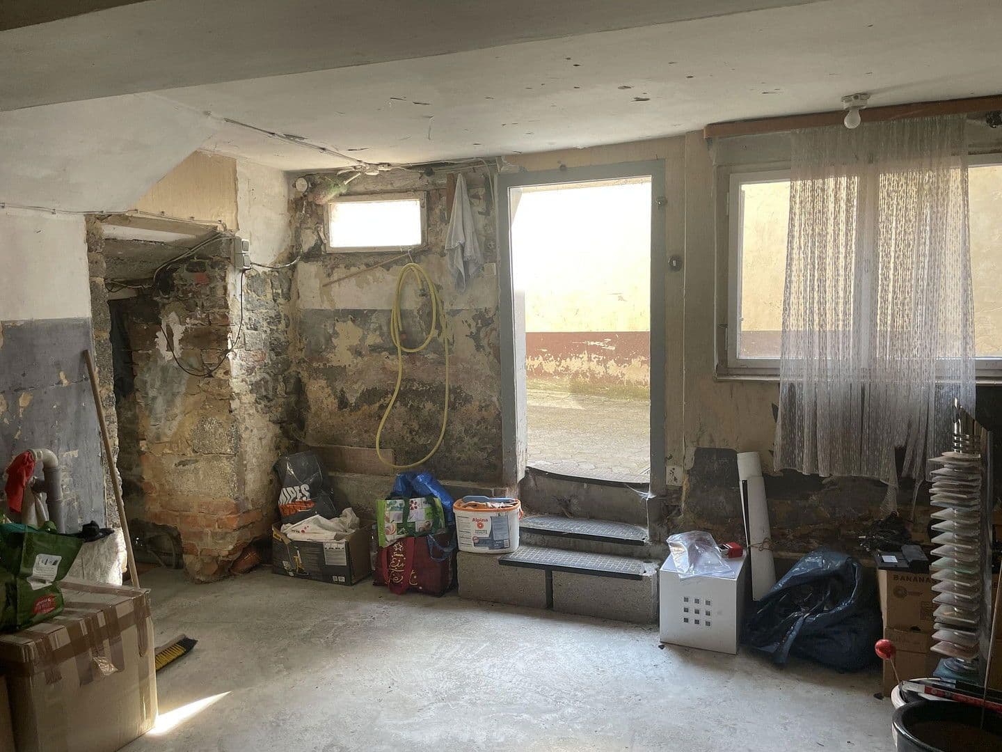 Prodej domu 360 m², pozemek 390 m², Großen-Busecker Str. 17, Buseck, Hessen Prodej domu 360 m², pozemek 390 m², Großen-Busecker Str. 17, Buseck, Hessen