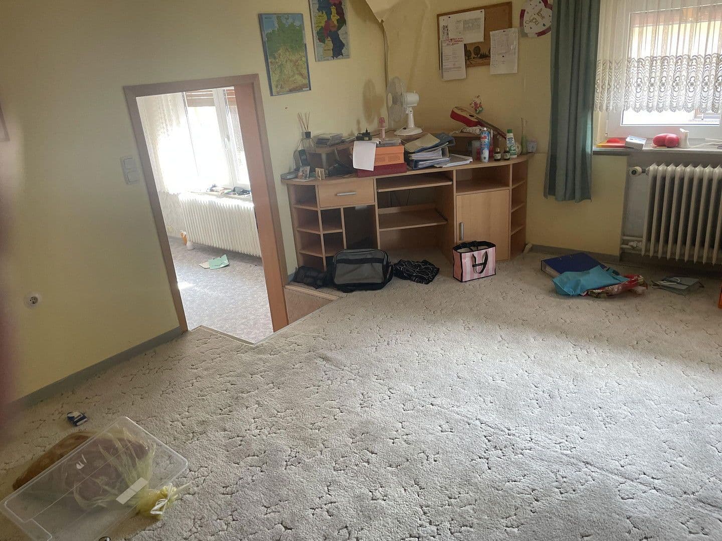 Prodej domu 360 m², pozemek 390 m², Großen-Busecker Str. 17, Buseck, Hessen Prodej domu 360 m², pozemek 390 m², Großen-Busecker Str. 17, Buseck, Hessen