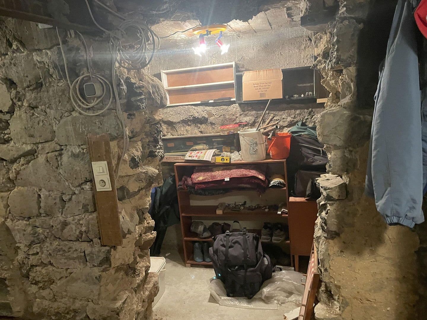 Prodej domu 360 m², pozemek 390 m², Großen-Busecker Str. 17, Buseck, Hessen Prodej domu 360 m², pozemek 390 m², Großen-Busecker Str. 17, Buseck, Hessen