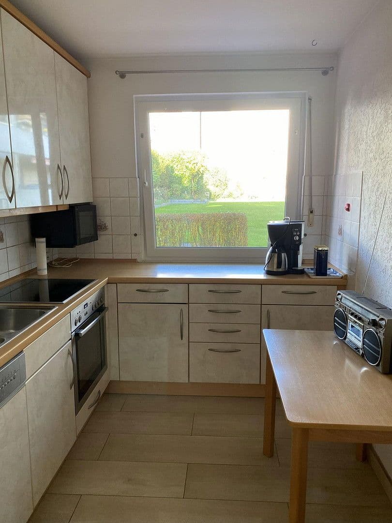 Prodej bytu 3+1 87 m², Burscheider Straße 51, Düsseldorf, Severní Porýní-Vestfálsko Prodej bytu 3+1 87 m², Burscheider Straße 51, Düsseldorf, Severní Porýní-Vestfálsko