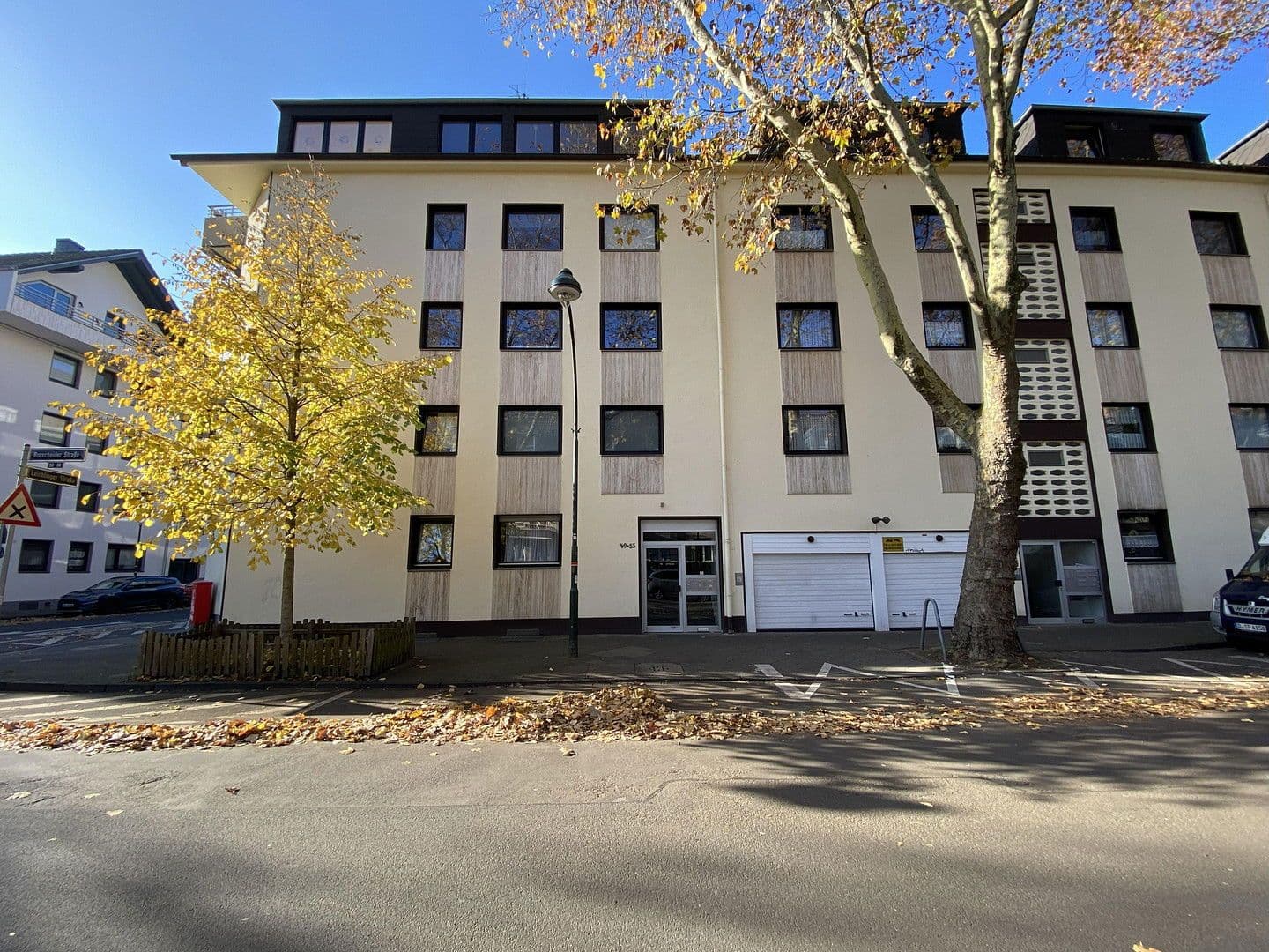 Prodej bytu 3+1 87 m², Burscheider Straße 51, Düsseldorf, Severní Porýní-Vestfálsko Prodej bytu 3+1 87 m², Burscheider Straße 51, Düsseldorf, Severní Porýní-Vestfálsko