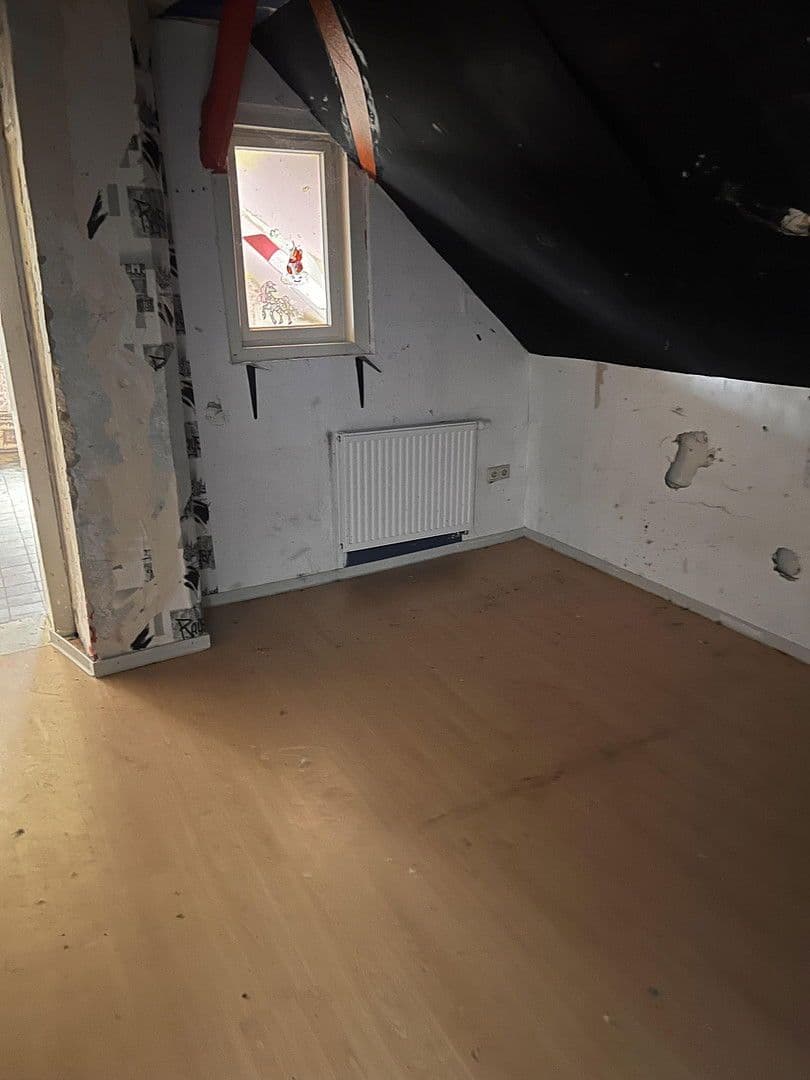 Prodej domu 200 m², pozemek 290 m², Wissen, Porýní-Falc Prodej domu 200 m², pozemek 290 m², Wissen, Porýní-Falc