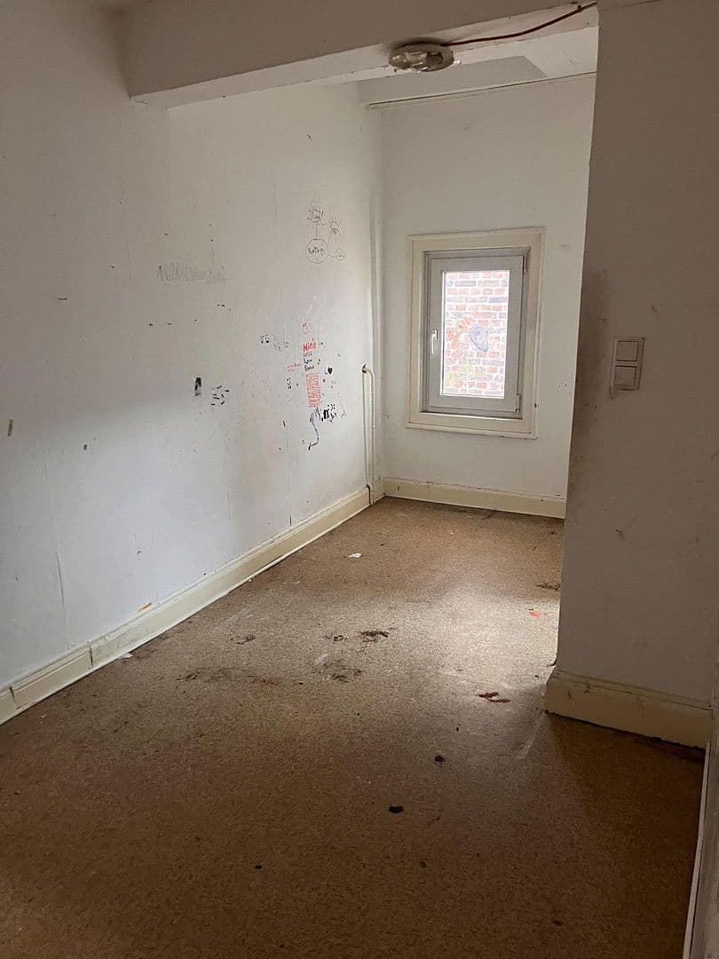 Prodej domu 200 m², pozemek 290 m², Wissen, Porýní-Falc Prodej domu 200 m², pozemek 290 m², Wissen, Porýní-Falc