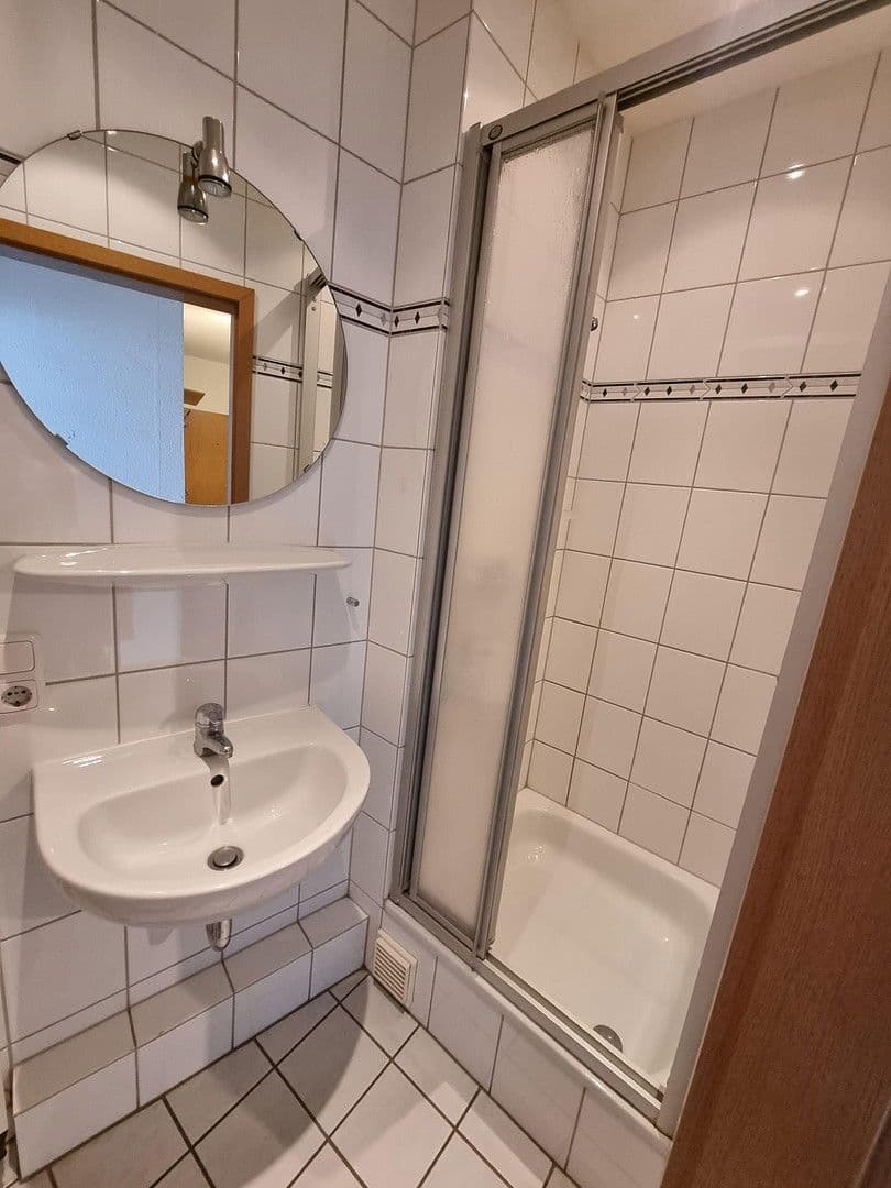 Pronájem bytu 2+1 55 m², Hardterbroicher Str.6, Mönchengladbach, Severní Porýní-Vestfálsko Pronájem bytu 2+1 55 m², Hardterbroicher Str.6, Mönchengladbach, Severní Porýní-Vestfálsko