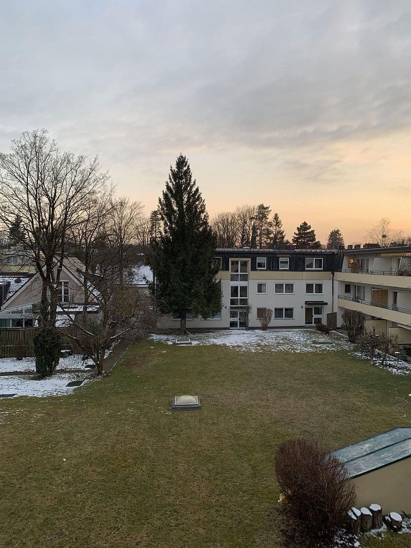 Prodej bytu 3+1 76 m², St.-Magnus-Straße 20, München, Bavorsko Prodej bytu 3+1 76 m², St.-Magnus-Straße 20, München, Bavorsko