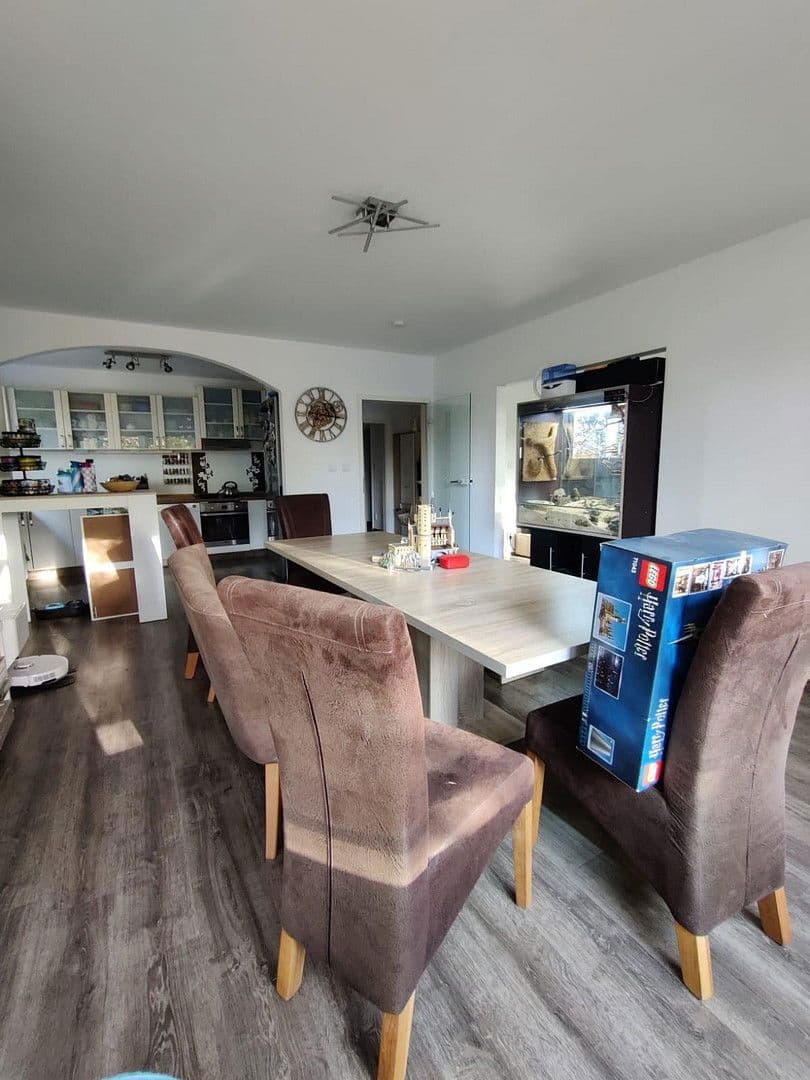 Prodej bytu 5+1 100 m², Laatzen, Dolní Sasko Prodej bytu 5+1 100 m², Laatzen, Dolní Sasko