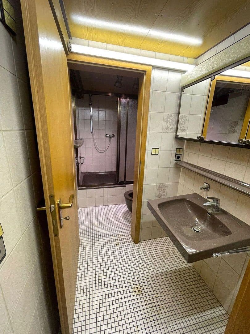 Prodej domu 142 m², pozemek 144 m², Schorndorf, Bádensko-Württembersko Prodej domu 142 m², pozemek 144 m², Schorndorf, Bádensko-Württembersko