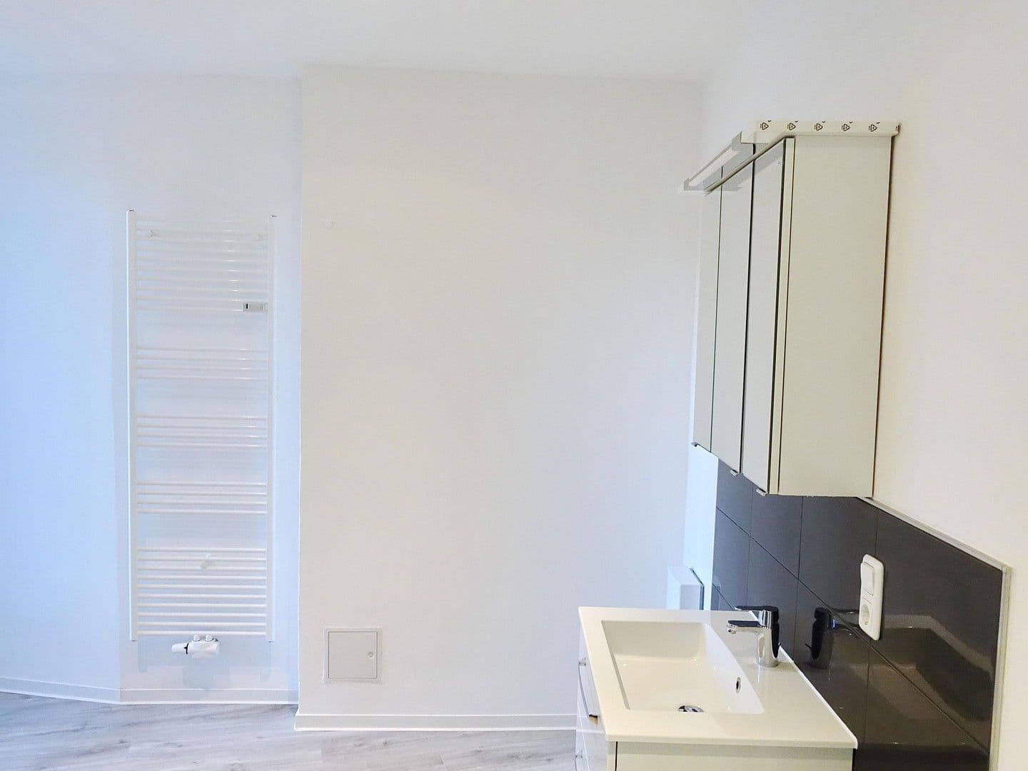 Prodej bytu 2+kk 66 m², Segelckestr. 50, Cuxhaven, Dolní Sasko Prodej bytu 2+kk 66 m², Segelckestr. 50, Cuxhaven, Dolní Sasko