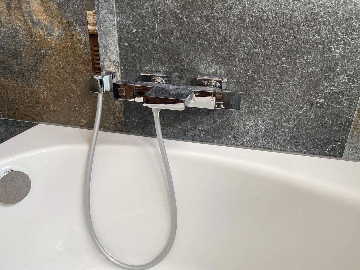 Prodej domu 142 m², pozemek 246 m², Krefeld, Severní Porýní-Vestfálsko Prodej domu 142 m², pozemek 246 m², Krefeld, Severní Porýní-Vestfálsko