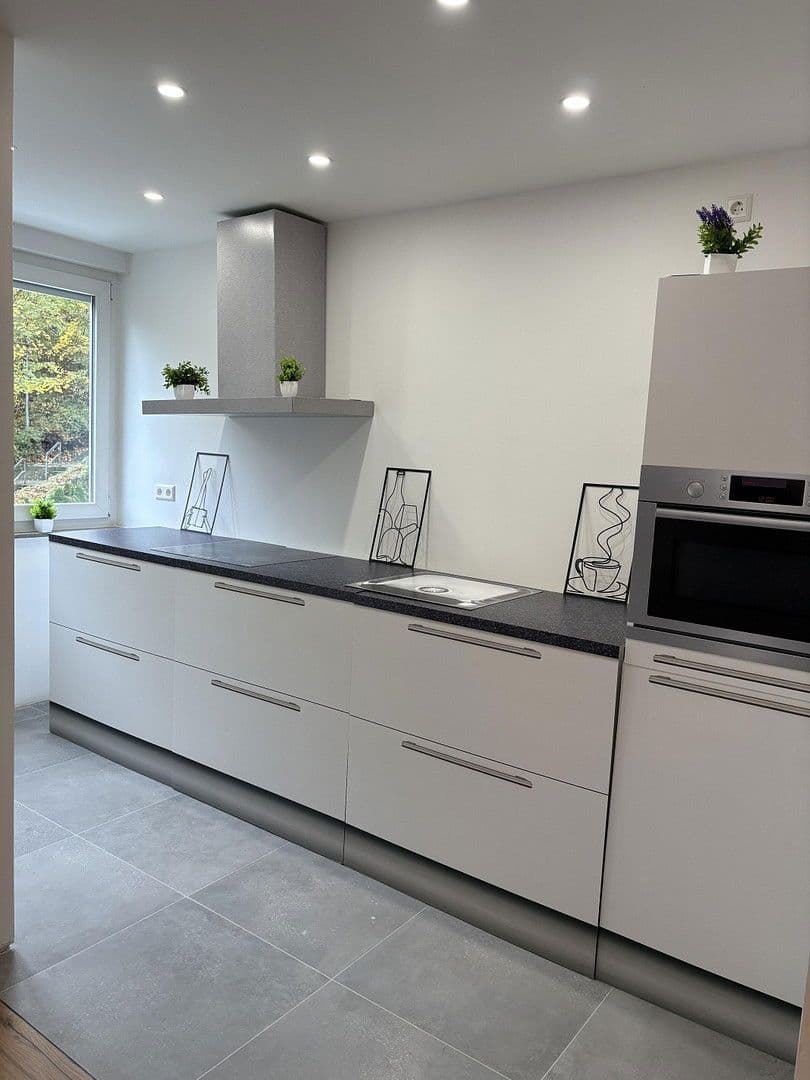 Prodej bytu 4+kk 106 m², Grünewaldstraße 57, Nürtingen, Bádensko-Württembersko Prodej bytu 4+kk 106 m², Grünewaldstraße 57, Nürtingen, Bádensko-Württembersko